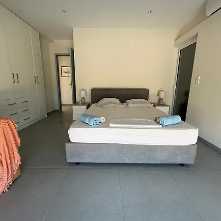 Charming House Villa