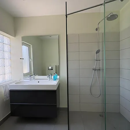 Villa Charming House