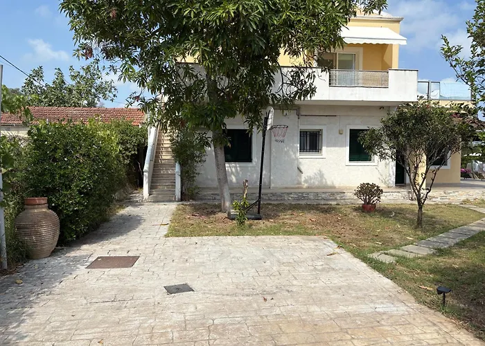 Charming House فيلة