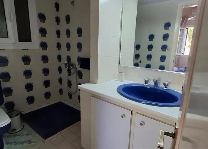 Charming House Vilă *